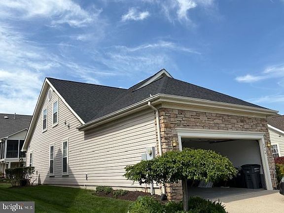 5th image of 6046 Gallant Fox Ct
