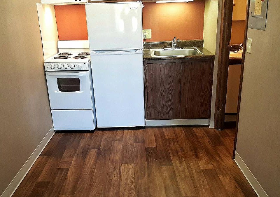 1st image of 3668 Willowood Dr