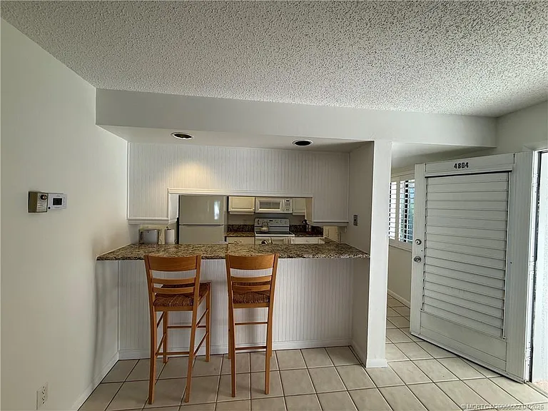 554 NE Plantation Rd #4804 — Photo 11