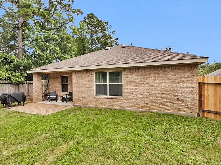 1700 Fall Forest Ct — Photo 36