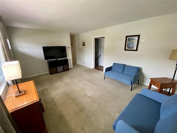2nd image of 2549 Galaxy Ln