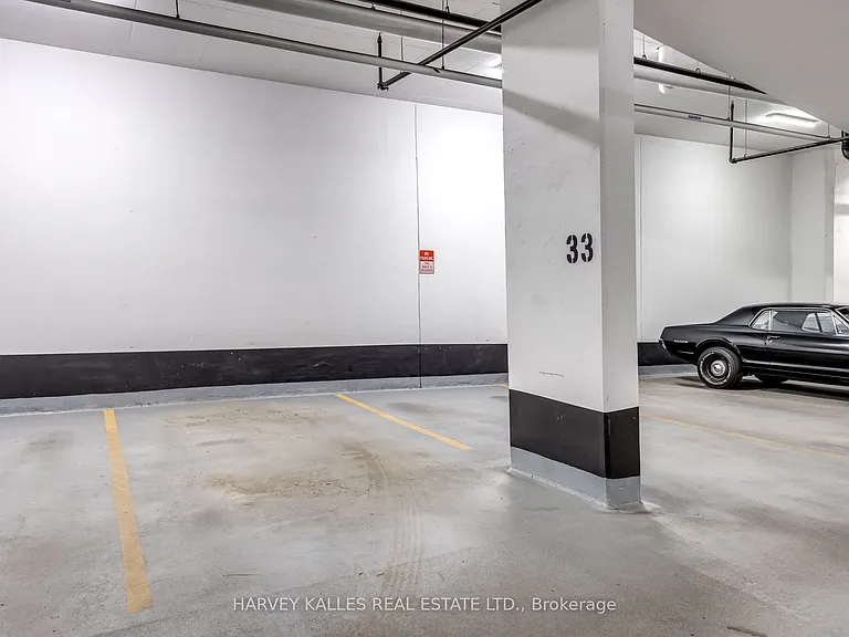 840 Saint Clair Ave W #803 — Photo 24