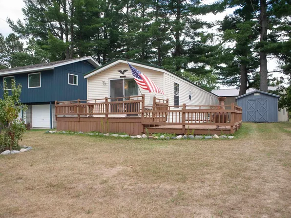 10711 S Shore Dr, Lake, MI 48632