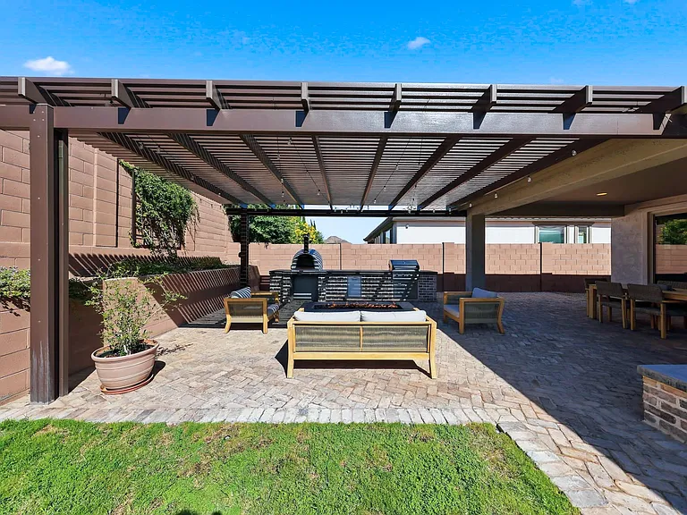 7228 W Tombstone Trl — Photo 35