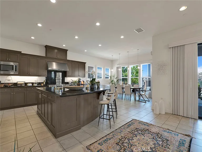 11911 Ancona Way — Photo 14