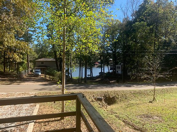 4th image of 2244 Snow Lake Dr