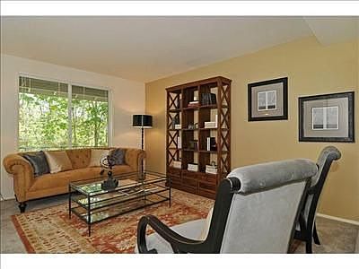 3rd image of 12139 SE 75th Pl