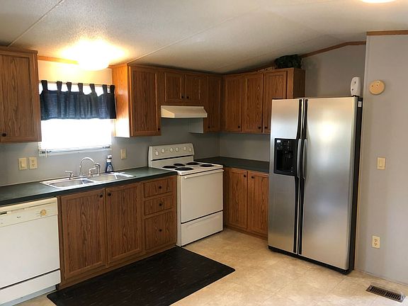 4th image of 8112 Olive Ln