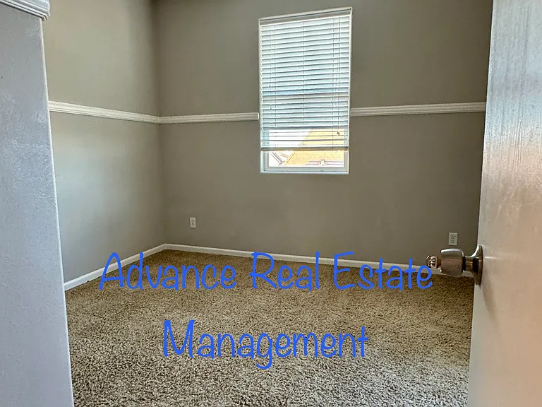 3908 E Commerce Way — Photo 4
