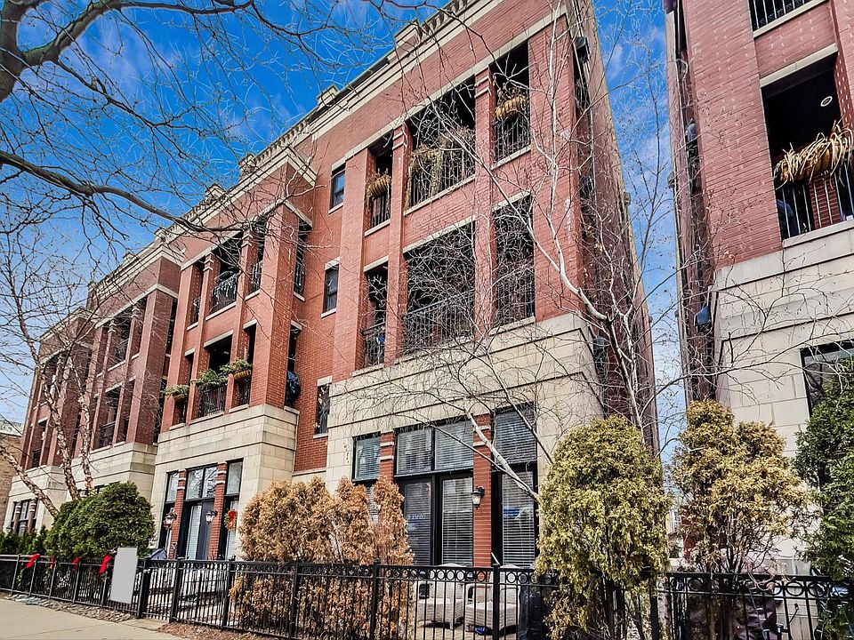 1st image of 3014 N Sheffield Ave APT 4N