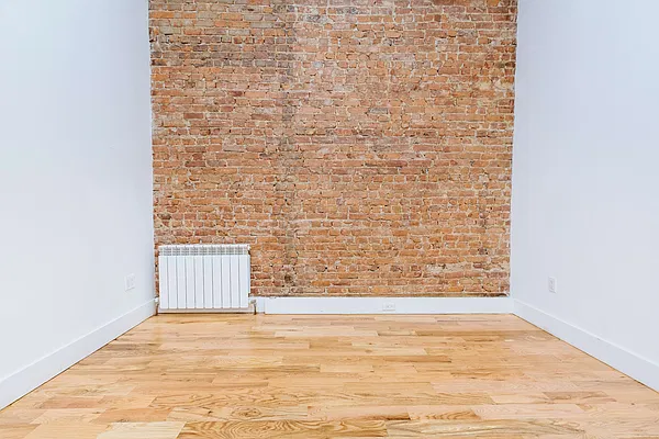 Rented by Nooklyn NYC LLC | media 27