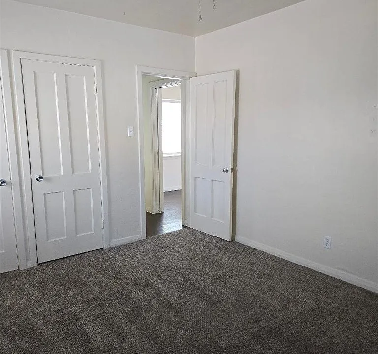 648 Avenue A #18