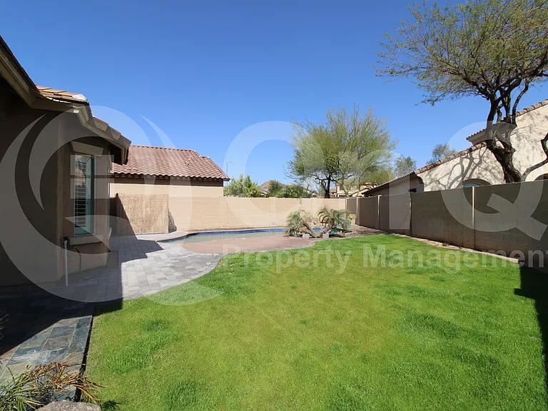 27105 N 52nd Ave — Photo 29
