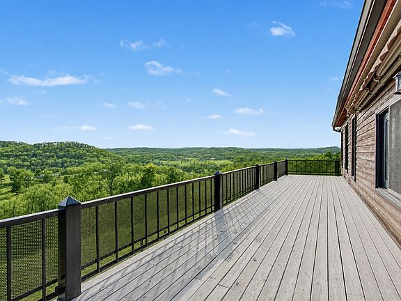 62nd image of 327 Stoneybrook Rd
