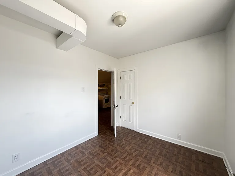 1609 N McVicker Ave #2HC — Photo 17
