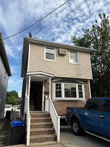362 Schuyler Ave Photo 1