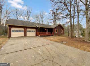 218 Robin Ln, Stockbridge, GA 30281