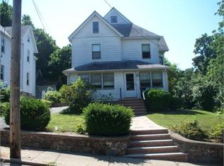 16 Mountain Ave, Dover, NJ 07801