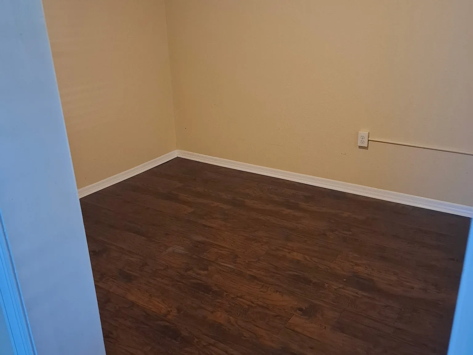 1 bed, 350 sqft, $1,400 — Photo 3