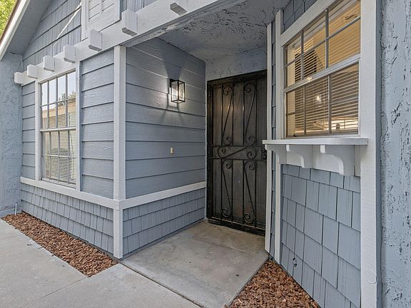 5th image of 2238 N Gowdy Street