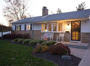 4357 Ashgrove Dr, Grove City, OH 43123