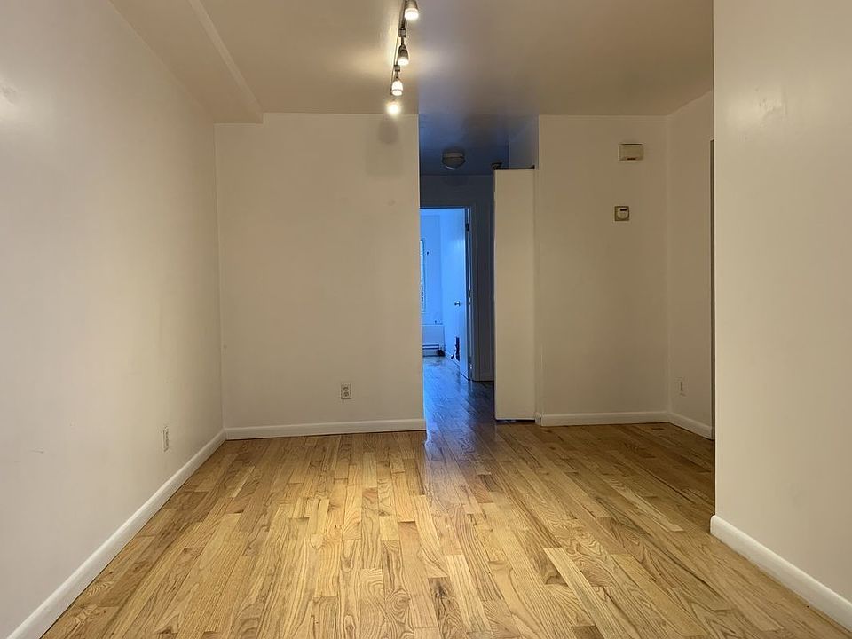 1st image of 706 Dekalb Ave #1