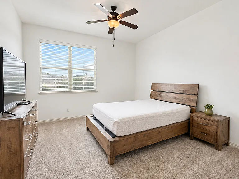 3029 Decker Dr — Photo 10