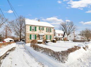 425 Piedmont St, Waterbury, CT 06706