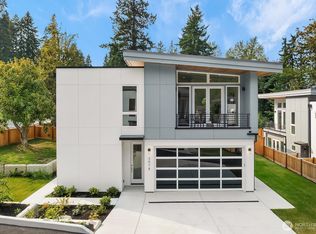 Hiatt Ursa, Bellevue, WA 98006