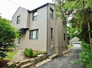2056 Stonelea St, Pittsburgh, PA 15212