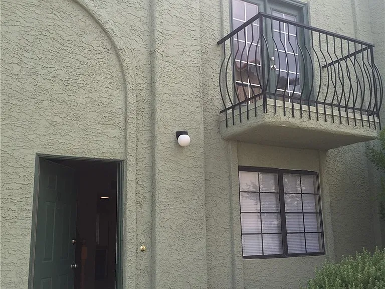 7030 Burcot Ave #C105 — Photo 7