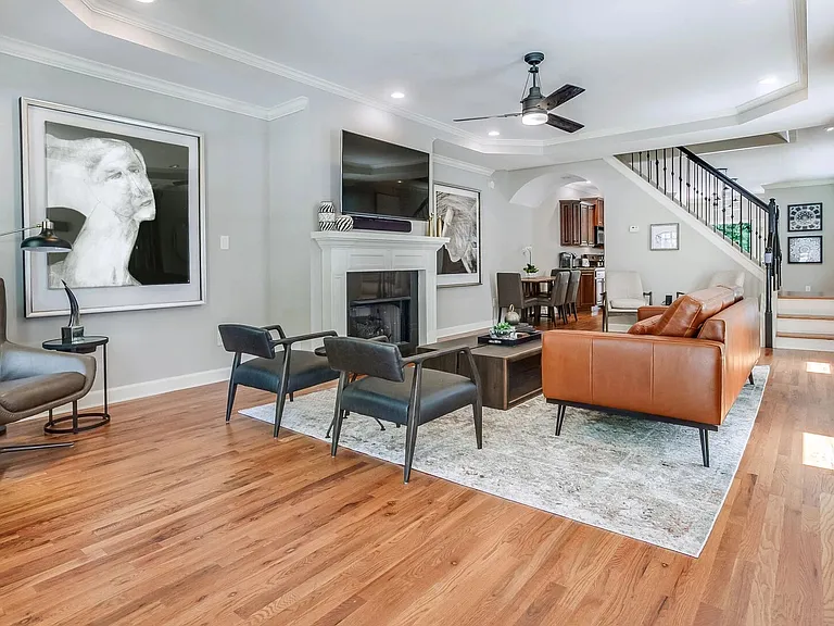 235 Corley St NE — Photo 2