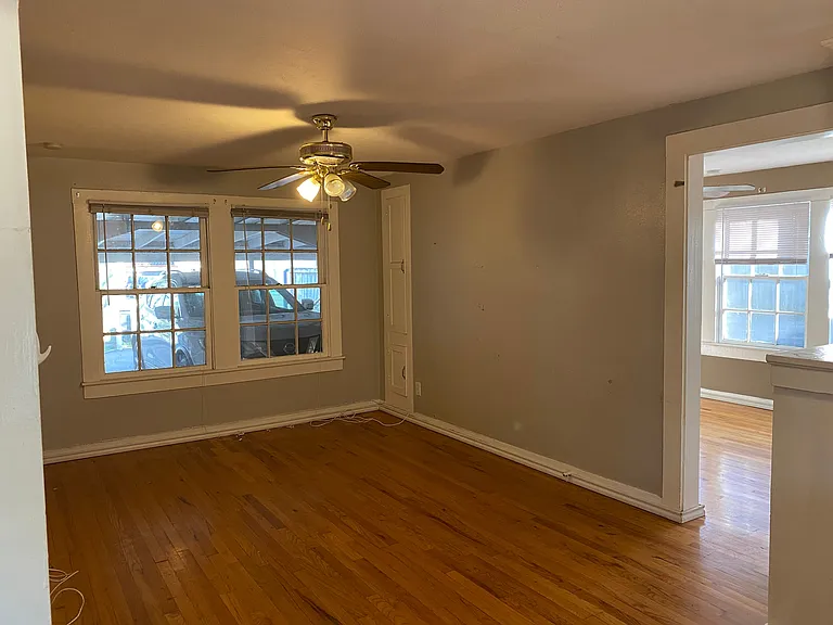 3132 Greene Ave #C — Photo 6