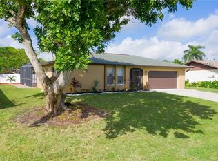 1040 SE 20th Ave, Cape Coral, FL 33990