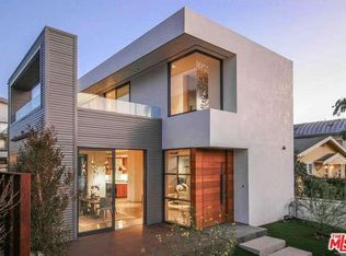 521 Vernon Ave, Venice, CA 90291