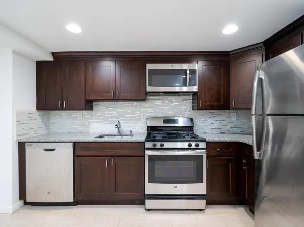 13 Bentley Avenue image 1 of 12