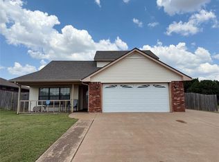 1628 SE Hillcrest Ave, Lawton, OK 73501
