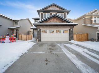 10 Codette Way, Strathcona County, AB T8H 2T6