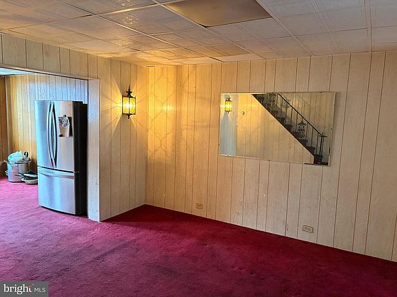 3rd image of 7014 Grays Ave
