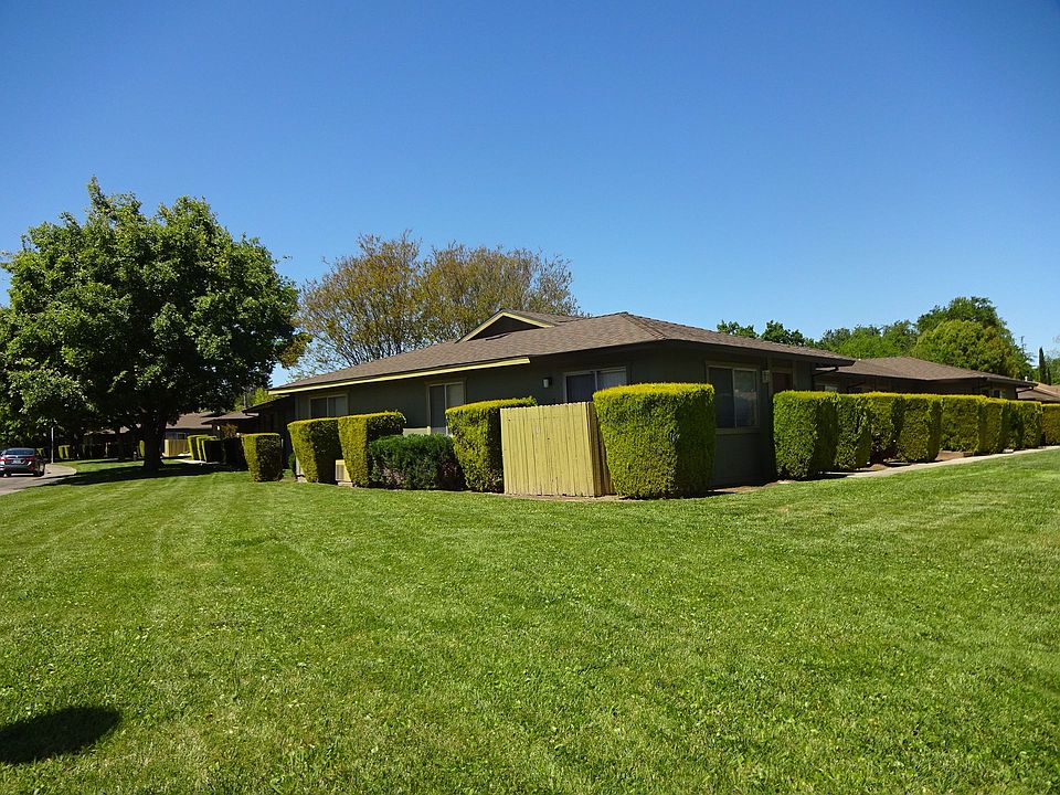 1st image of 9521 Emerald Park Dr APT 47