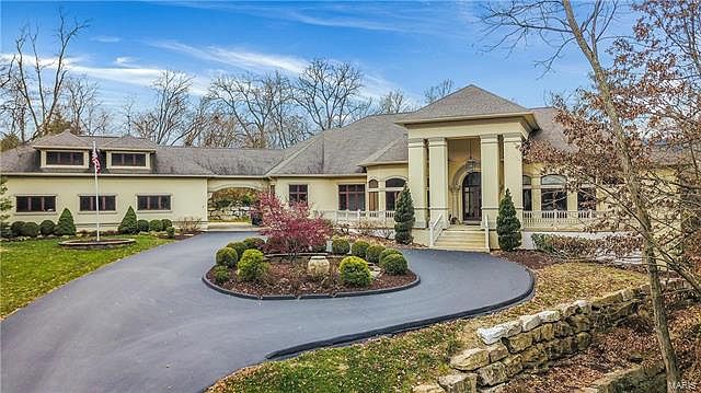 1st image of 7 Timber Creek Ln