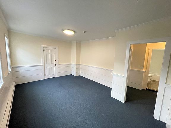 5th image of 12 Essex St #5