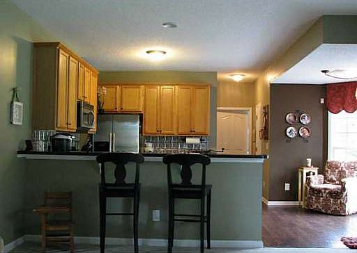 3rd image of 88 Eastlake Lndg
