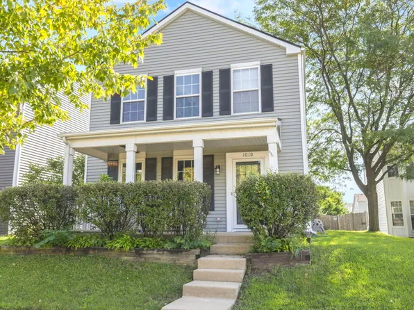 1010 Symphony Dr, Aurora, IL 60504