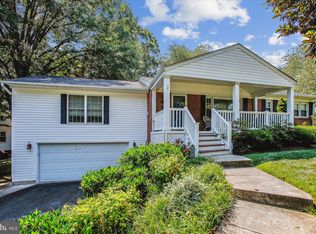 1913 Paul Spring Pkwy, Alexandria, VA 22308