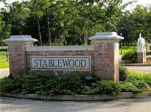 1st image of 0 Stablewood Cir #Penthouse 2
