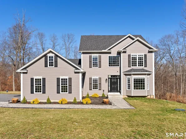 41 Sunrise Lane, East Hampton, CT 06424