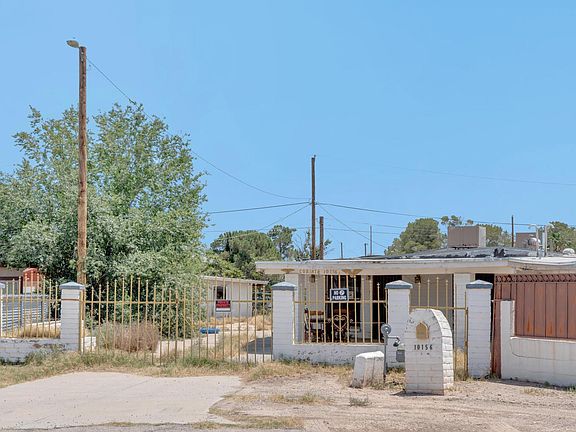 4th image of 10156 Corinth Ct