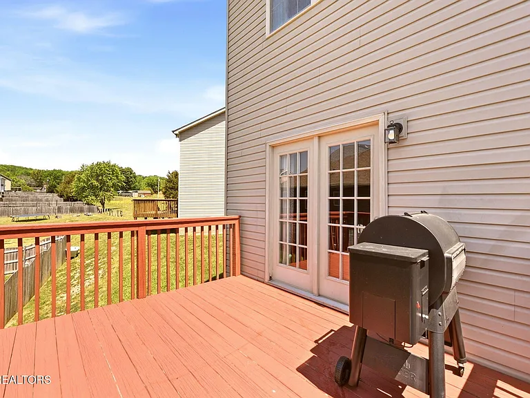 1635 Silver Spur Ln — Photo 6