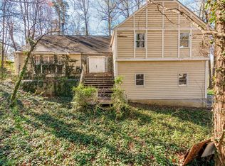 2429 Dellinger Cir, Charlotte, NC 28269